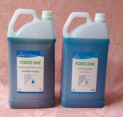 F3 - GLASS CLEANER C